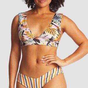 NWT Billabong reversible swim top bralette